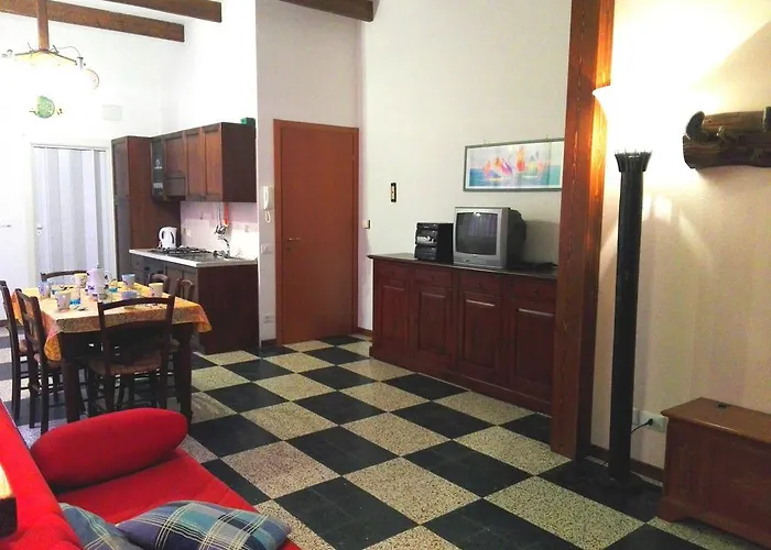 Nyaraló Ca Delle Rondini *