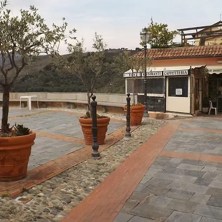 Ca Delle Rondini * Civezza