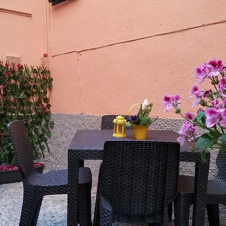 בית נופש Ca Delle Rondini *